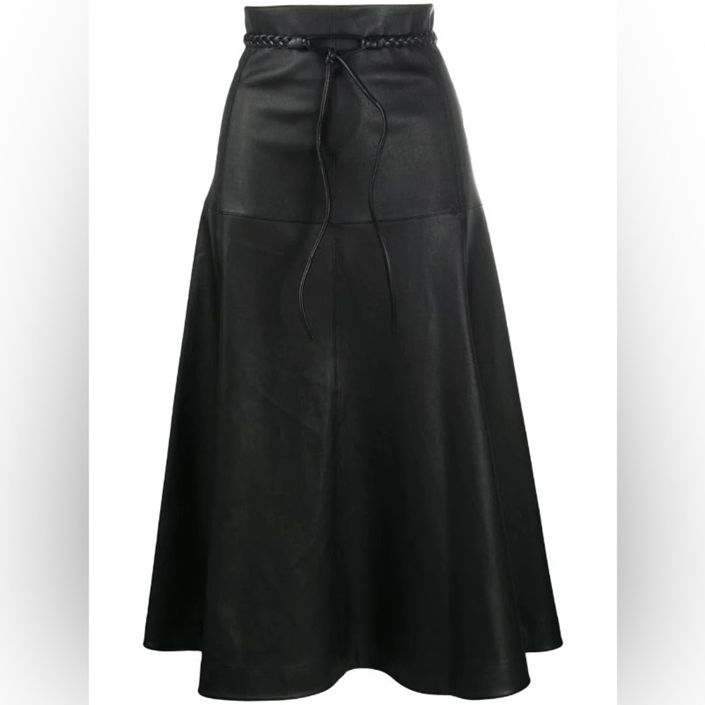 Valentino
braided-belt A-line skirt IT38 - Picture 5 of 6